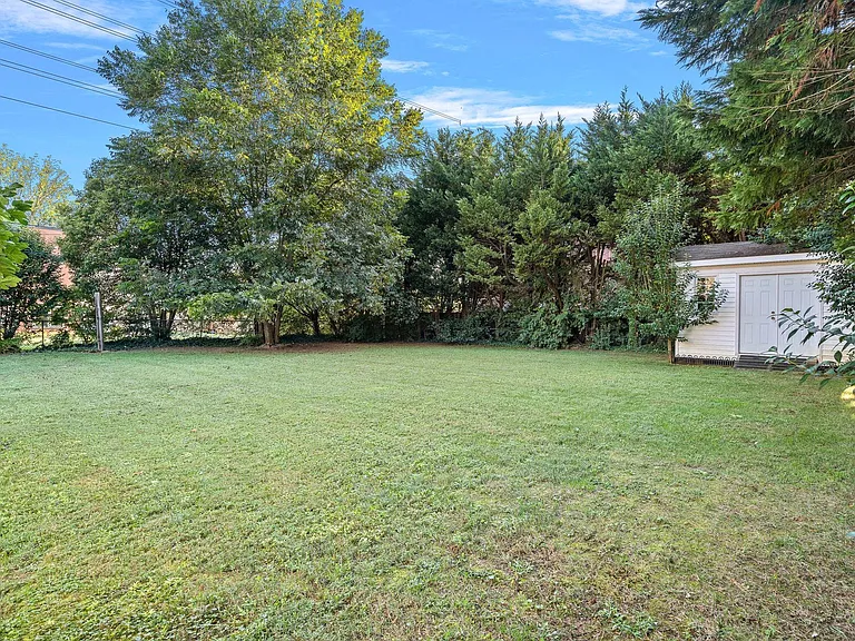 4713 Walden Ct — Photo 27