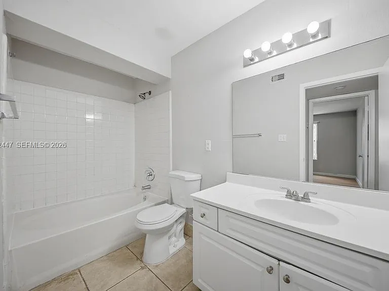15560 SW 104th Ter #6110 — Photo 19