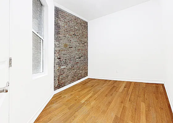 Rented by 346 Realty Group LLC | media 5