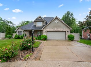 5225 Nicholas Ct, Oak Forest, IL 60452