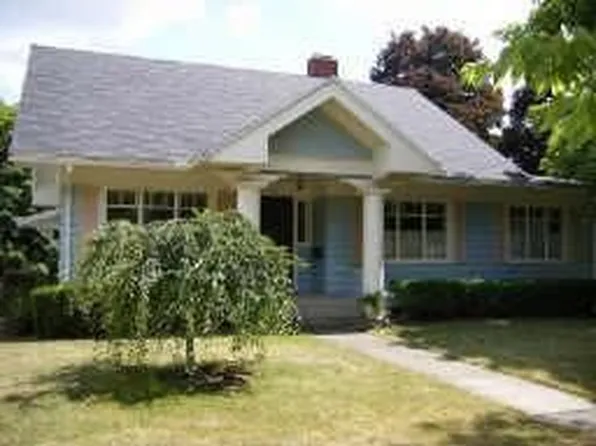 301 Gibson St, Canandaigua, NY 14424
