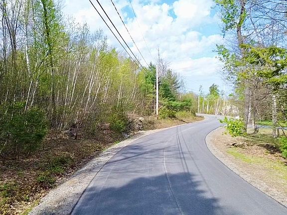2nd image of 1 Ledgewood Road