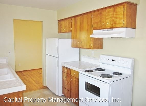 5th image of 3821 SE 35th Pl #4246256