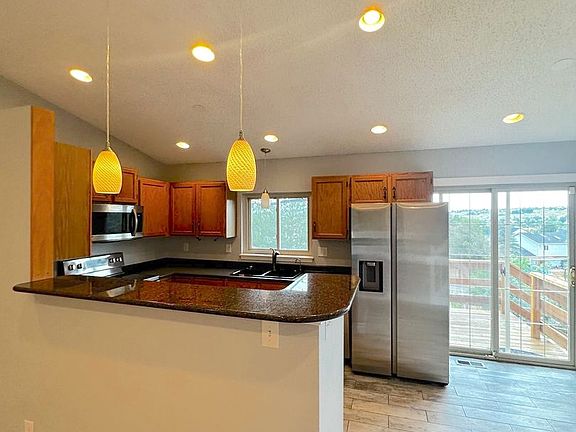 2nd image of 6430 Amethyst Ct