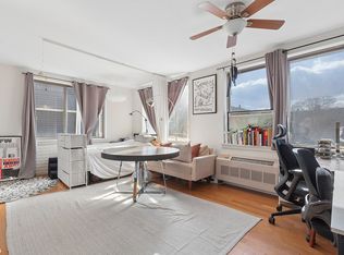 3330 61st St APT 201, Flushing, NY