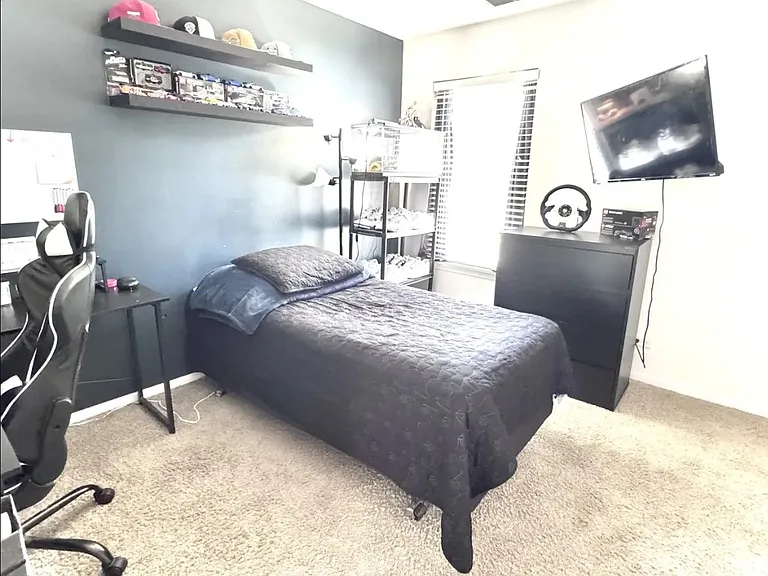 3125 Anton Dr — Photo 19