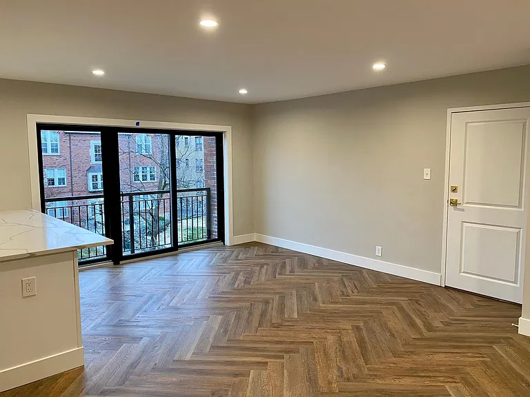 7548 Parkdale Ave #3B — Photo 9