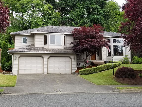 3rd image of 1518 28th Pl SE
