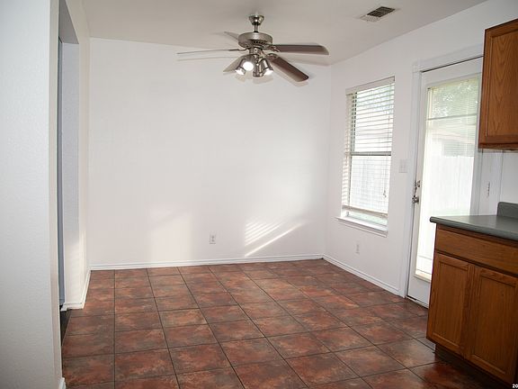 5th image of 1603 Mira Vista