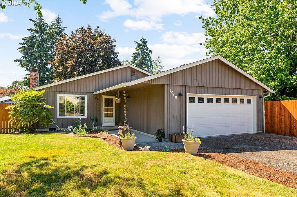 2008 NE 98th Ave, Vancouver, WA 98664 | Zillow
