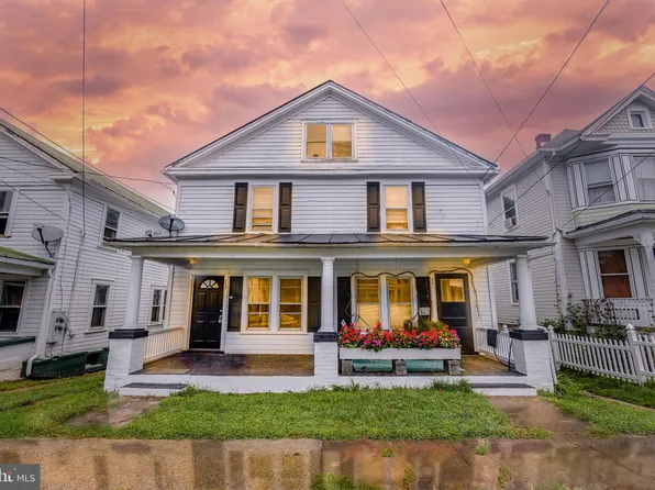 730 & 732 John St W, Martinsburg, WV 25401