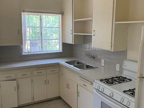 2nd image of 2977 N 19th Ave Unit 21