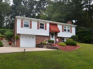 122 Shelby Ln, Apollo, PA 15613