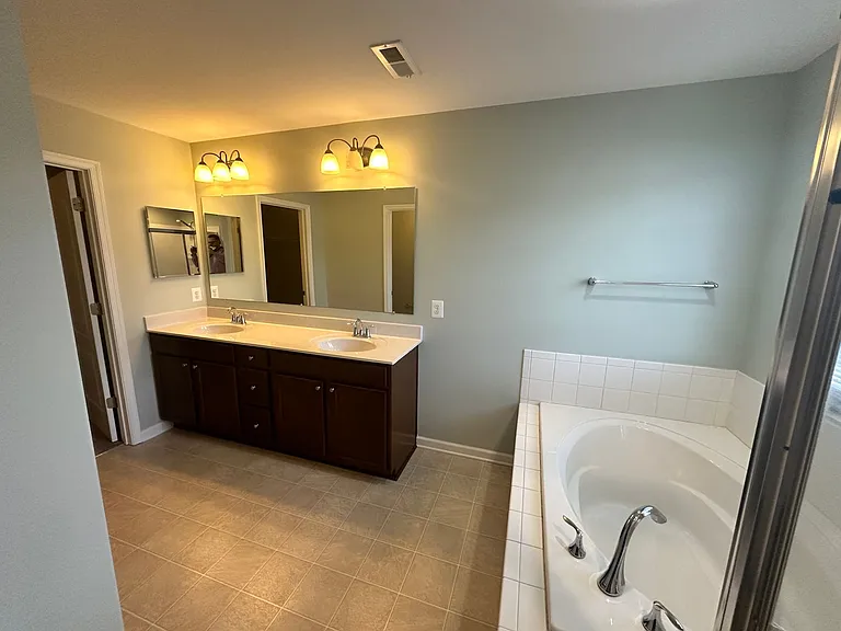 21099 Brunswick Ln — Photo 8