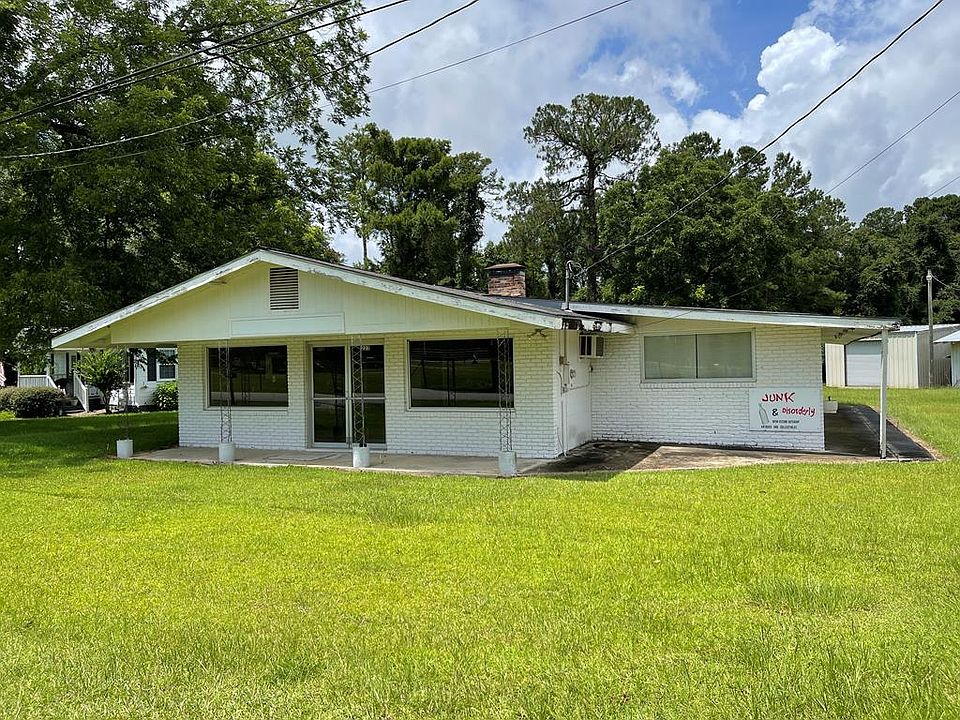 1st image of 223 Northwood Dr NW