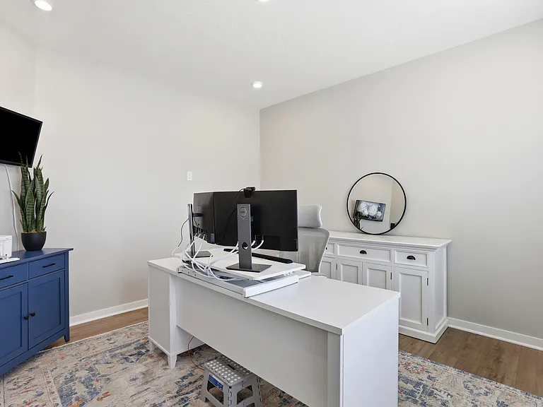 27 Hemingway Ave — Photo 5