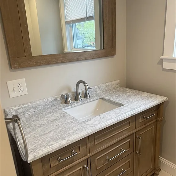 138 Allen St #1 — Photo 13