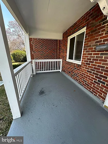 3337 Clay St NE Photo 1
