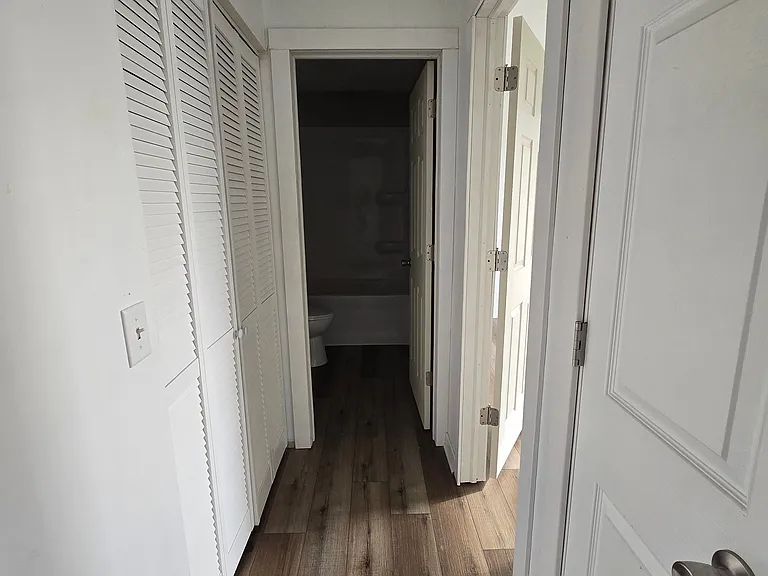 2 bed, 1.5 bath, $825 — Photo 20