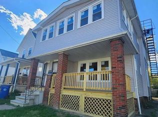 3658 E 143rd St #1, Cleveland, OH 44120