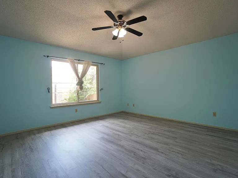 14009 Conner Downs Dr — Photo 14