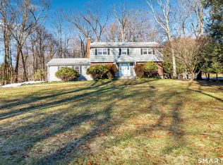 43 Limerick Road, Trumbull, CT 06611