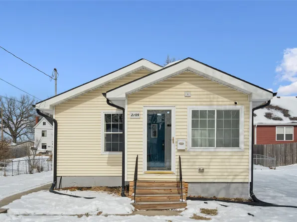 2709 Adams Ave, Des Moines, IA 50310