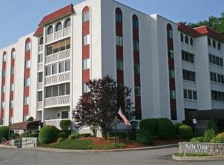 855 John Fitch Hwy APT 11, Fitchburg, MA 01420