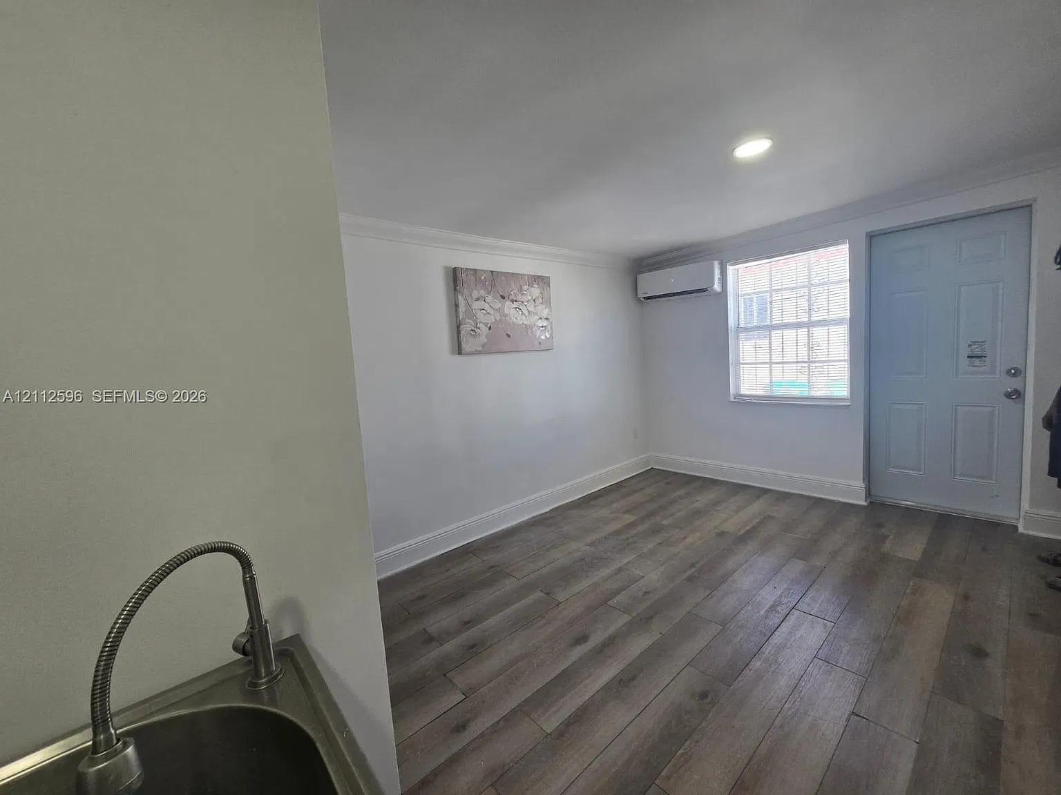 Melrose Heights — Photo 1