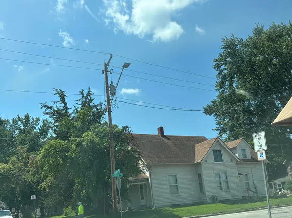 1201 Summer St, Burlington, IA 52601