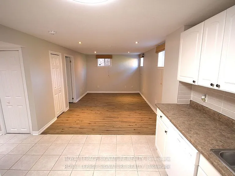 70 Penbridge Cir #LOWER — Photo 15