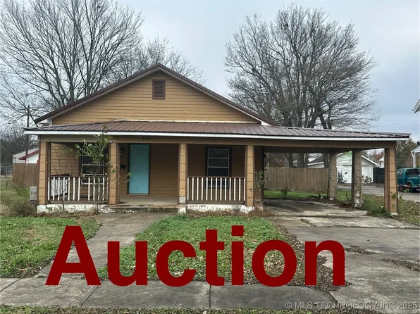 922 Vine St, Chelsea, OK 74016