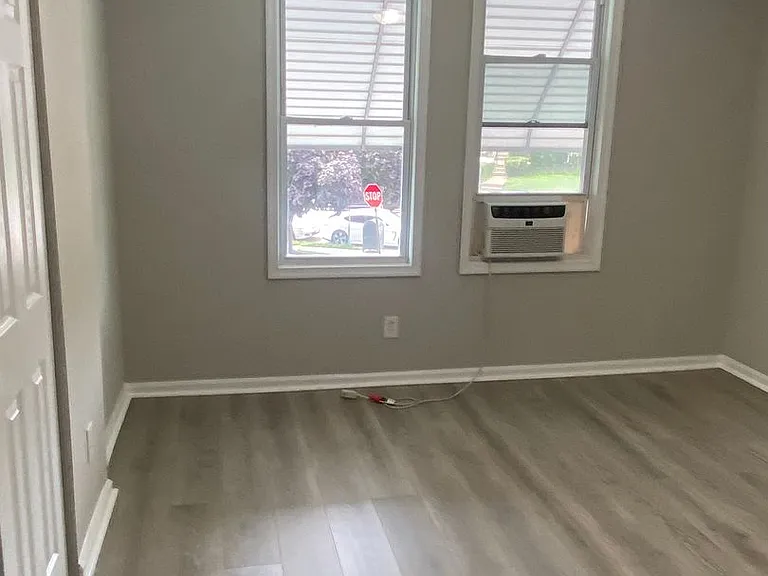 6969 Rodney St — Photo 10