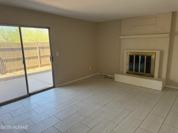 1971 N Camino De La Cienega, Tucson, AZ 85715