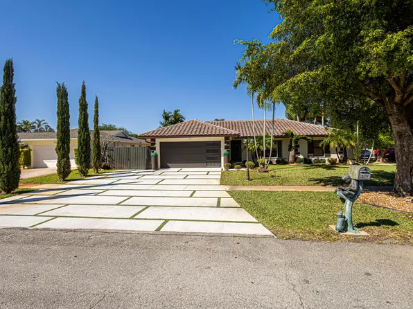 1167 Jason Way, West Palm Beach, FL 33406