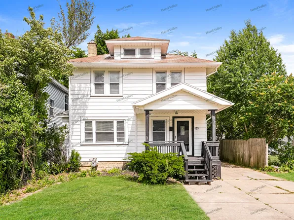 805 Woodland Ave, Elyria, OH 44035