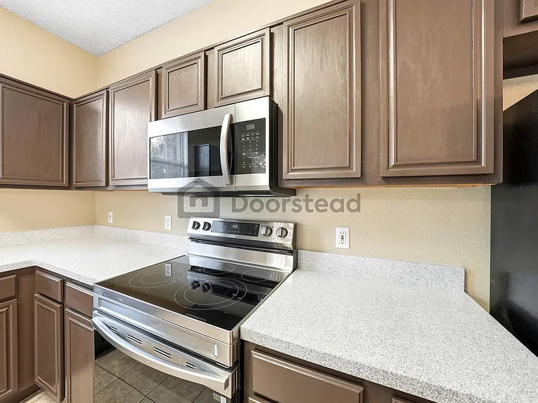 1352 Mae Dr — Photo 14