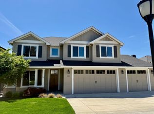 4008 Crystal Springs Dr, Medford, OR