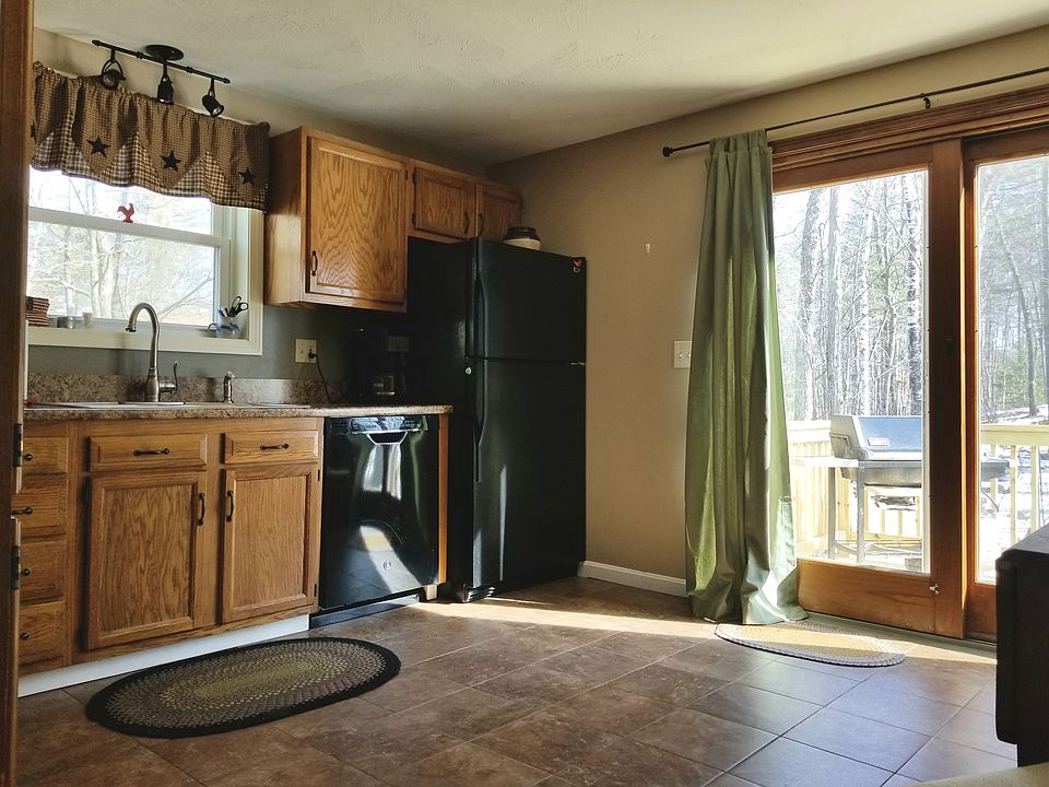 85 Goffstown Rd, Hooksett, NH 03106 Zillow