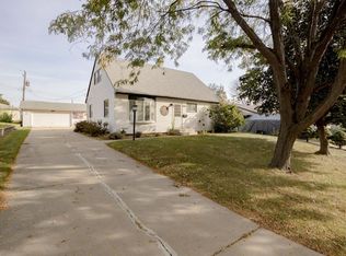 1703 Notre Dame Rd, Rockford, IL 61103