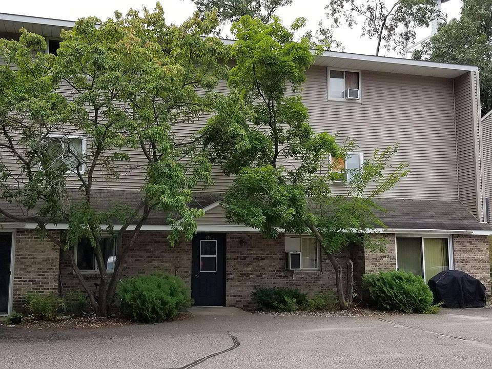 366 Lincoln St, Amherst WI 54406 exterior