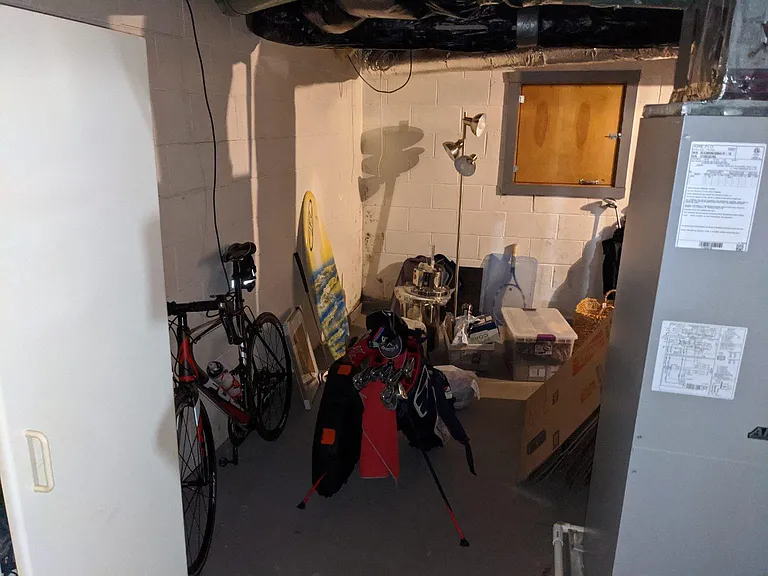 1034 Highland St — Photo 32
