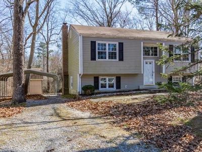 9419 Lost Forest Dr, North Chesterfield, VA, 23237
