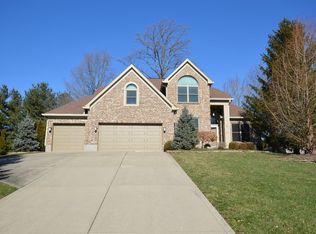 869 Castlebay, Cincinnati, OH 45245