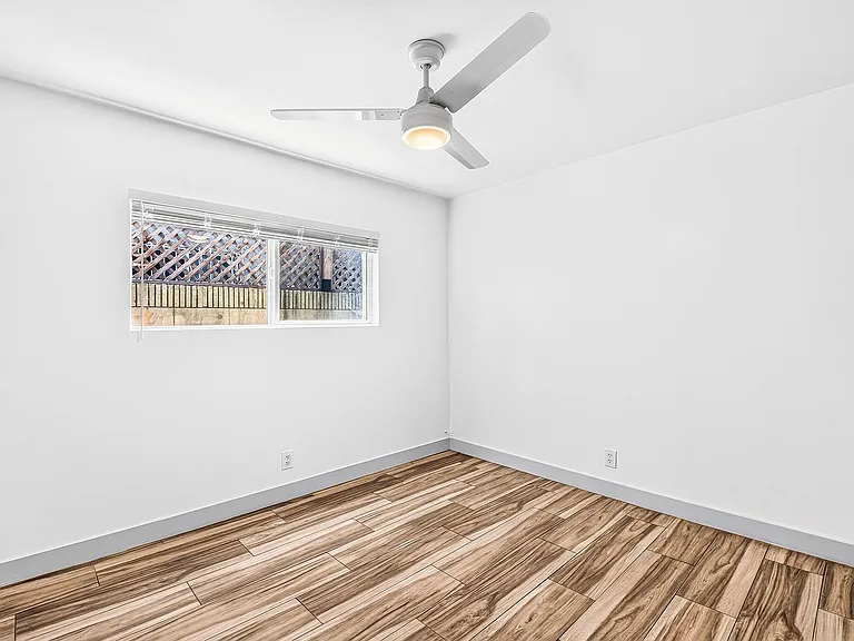 1332 Walnut Ave — Photo 19