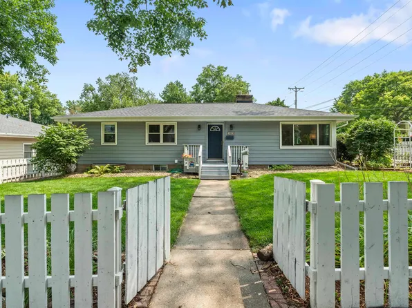 4469 Hillcrest Dr, Madison, WI 53705