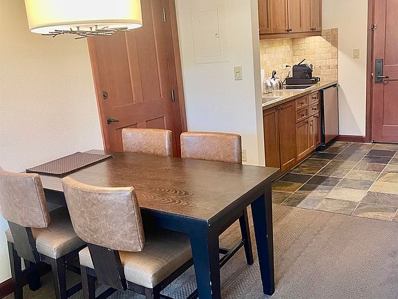 5th image of 400 Resort Rd #342-344