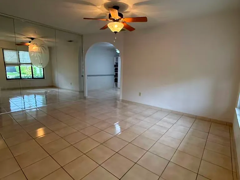 10020 SW 83rd St — Photo 9