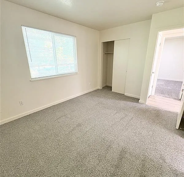 Country Crossing Apartments — Photo 22