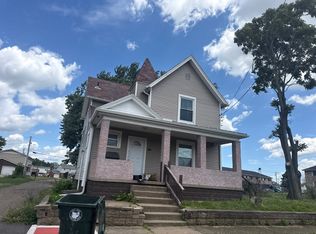 1113 8th St NE, Canton, OH 44704